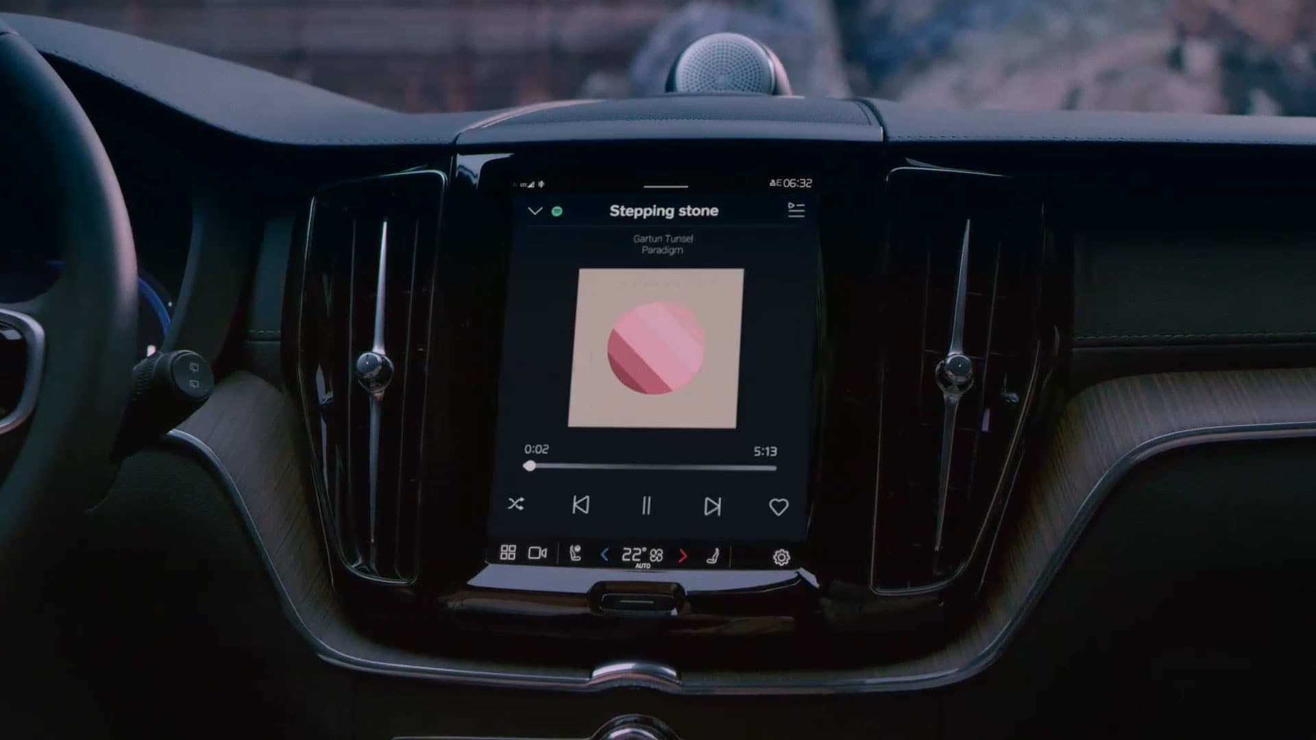 Volvo XC60 google assistant I bilen