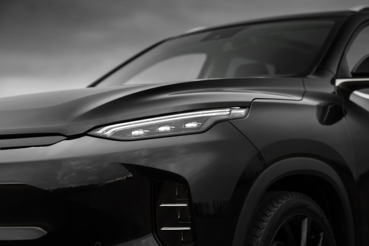 Maxus Euniq6 front