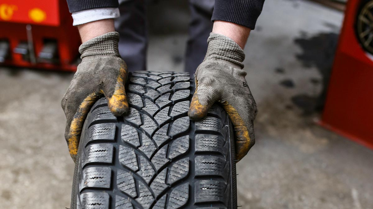 Vinterdekk i dekkhall