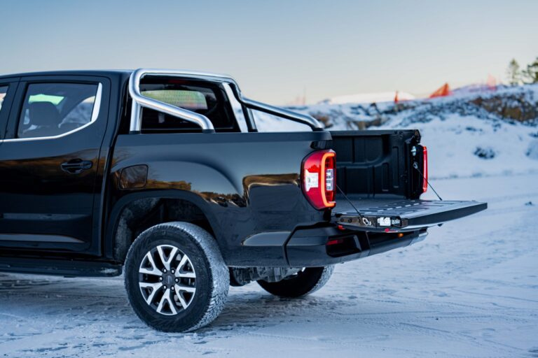 Maxus T90 åpen tailgate