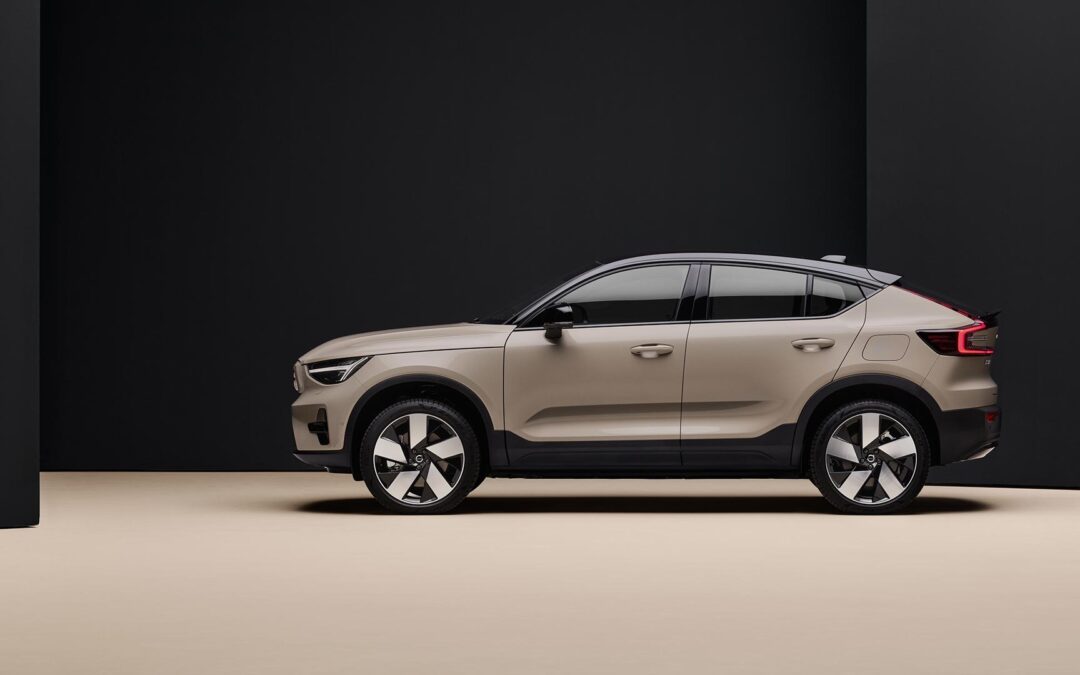 Volvo EC40 fra siden