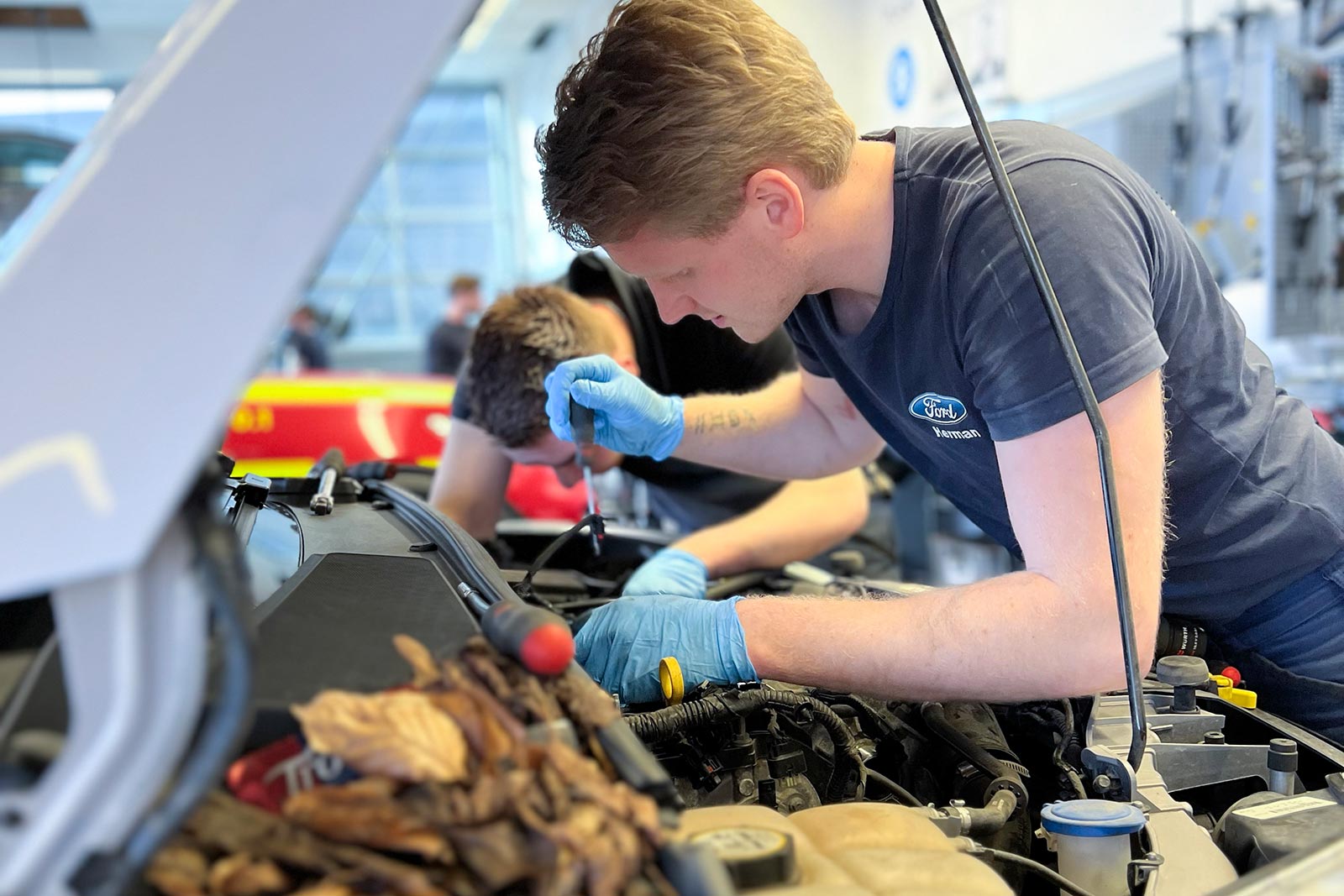 Servicemedarbeidere i Bilservice